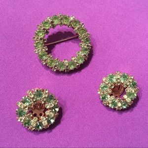 Vintage Weiss rhinestone earrings & brooch set